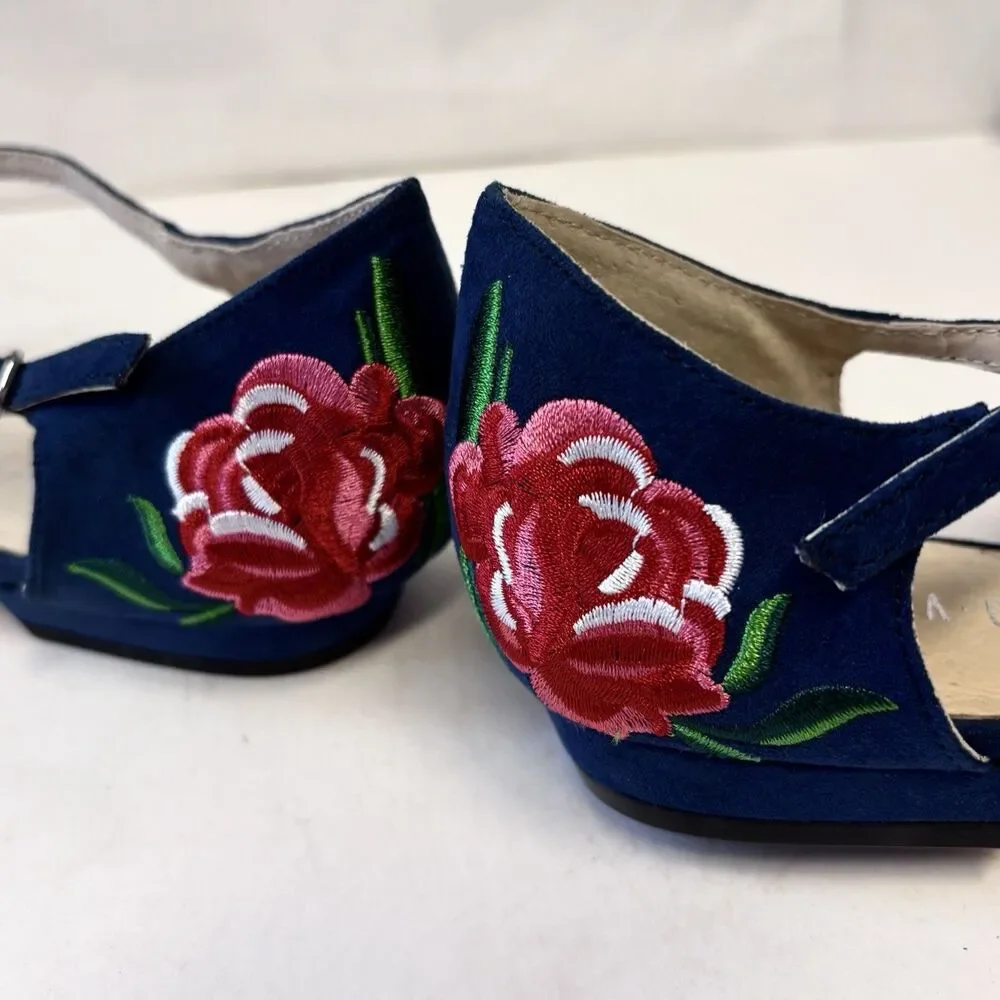 Chelsea Crew Garden Pointed Toe Flats Blue With Embroidery Women’s 40/US-9